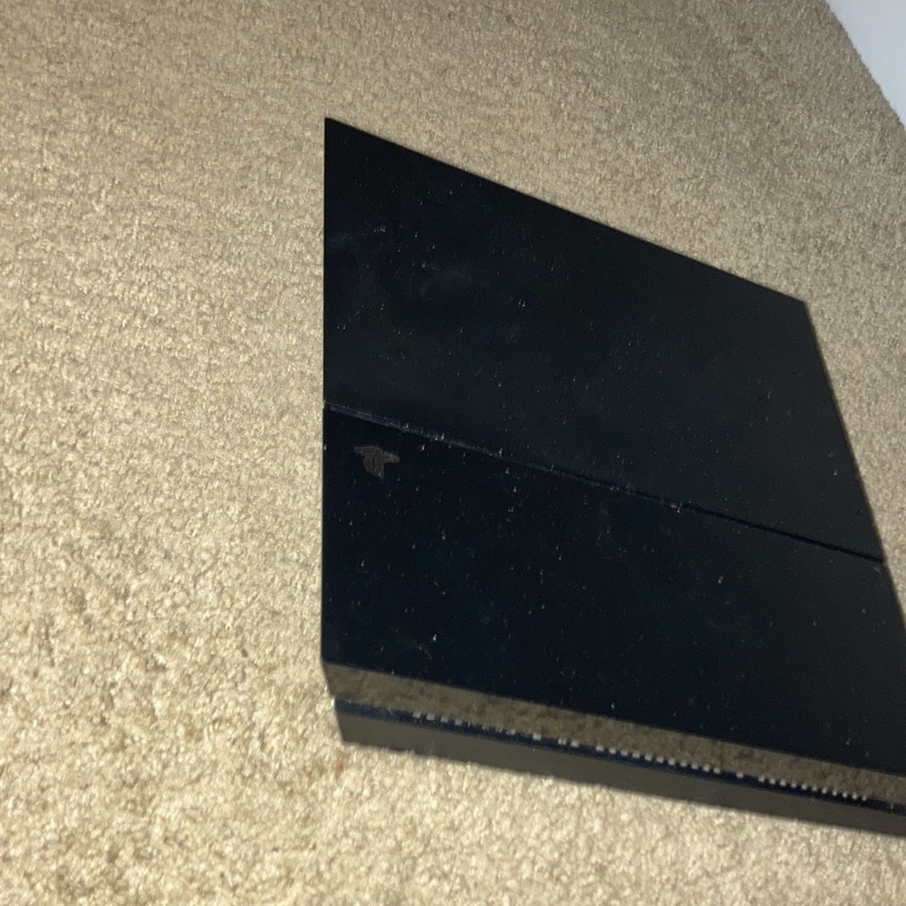 Playstation 4 - Picture 3 of 4